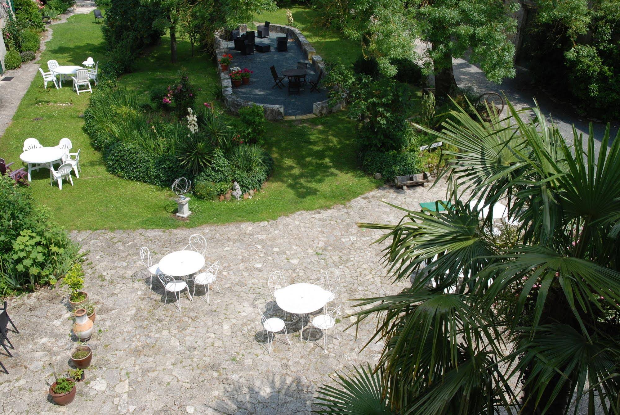Domaine De Chantageasse
