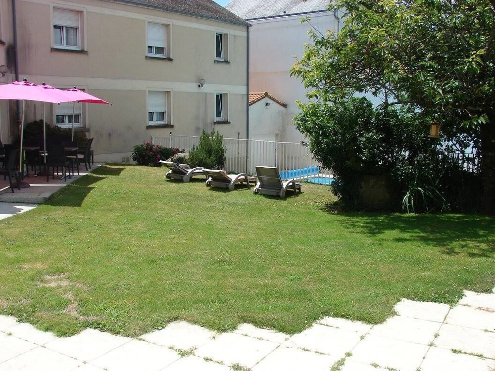 Hotel Le Cerizay