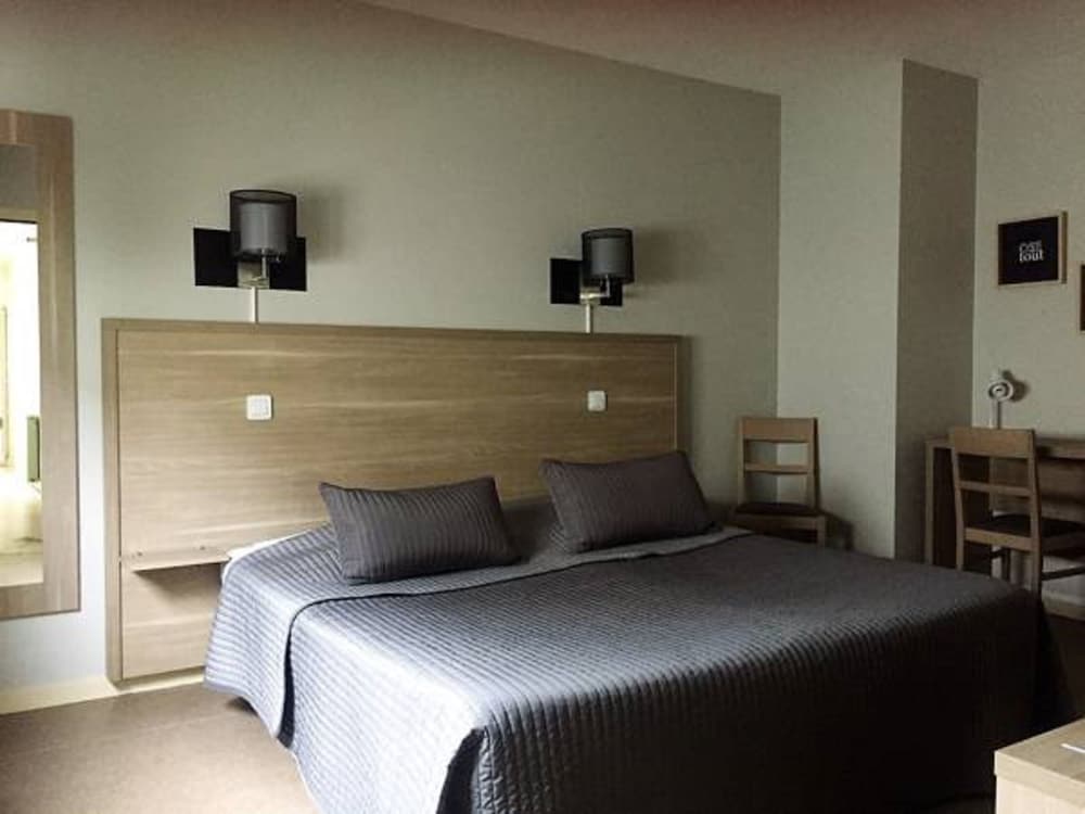 Hotel Le Cerizay