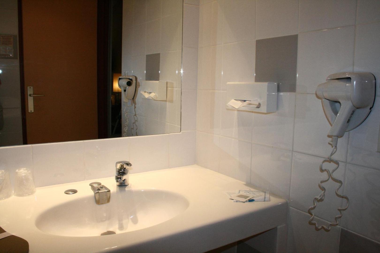 Hotel Kyriad Angoulême Nord - Champniers