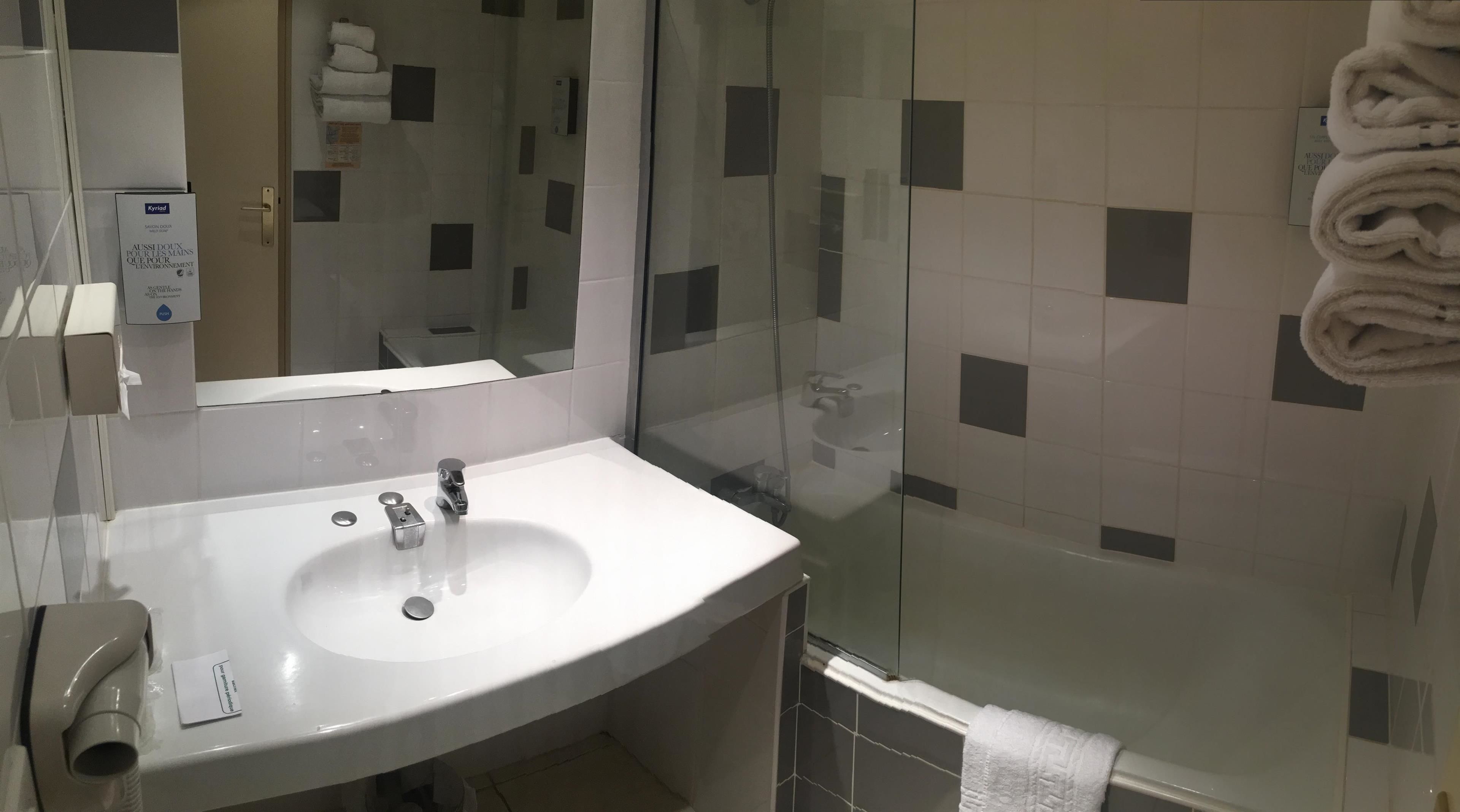 Hotel Kyriad Angoulême Nord - Champniers
