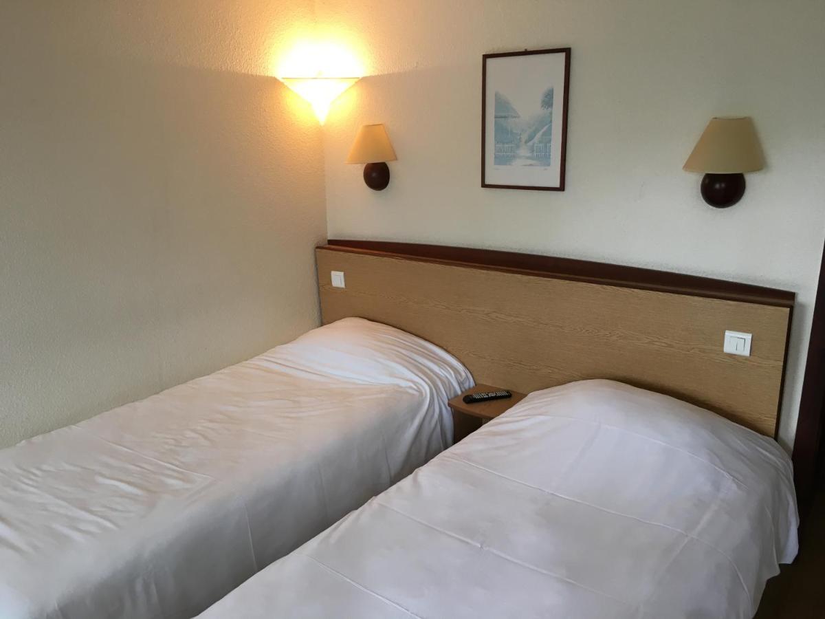 greet Hotel Chatellerault