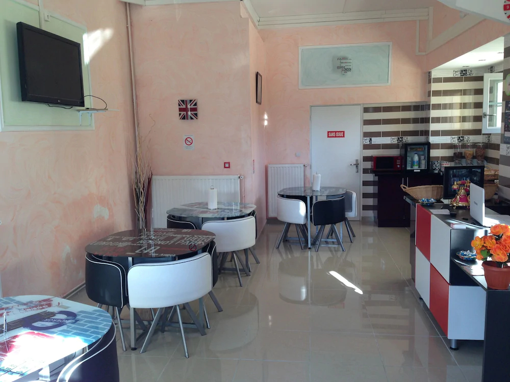 Family Hotel