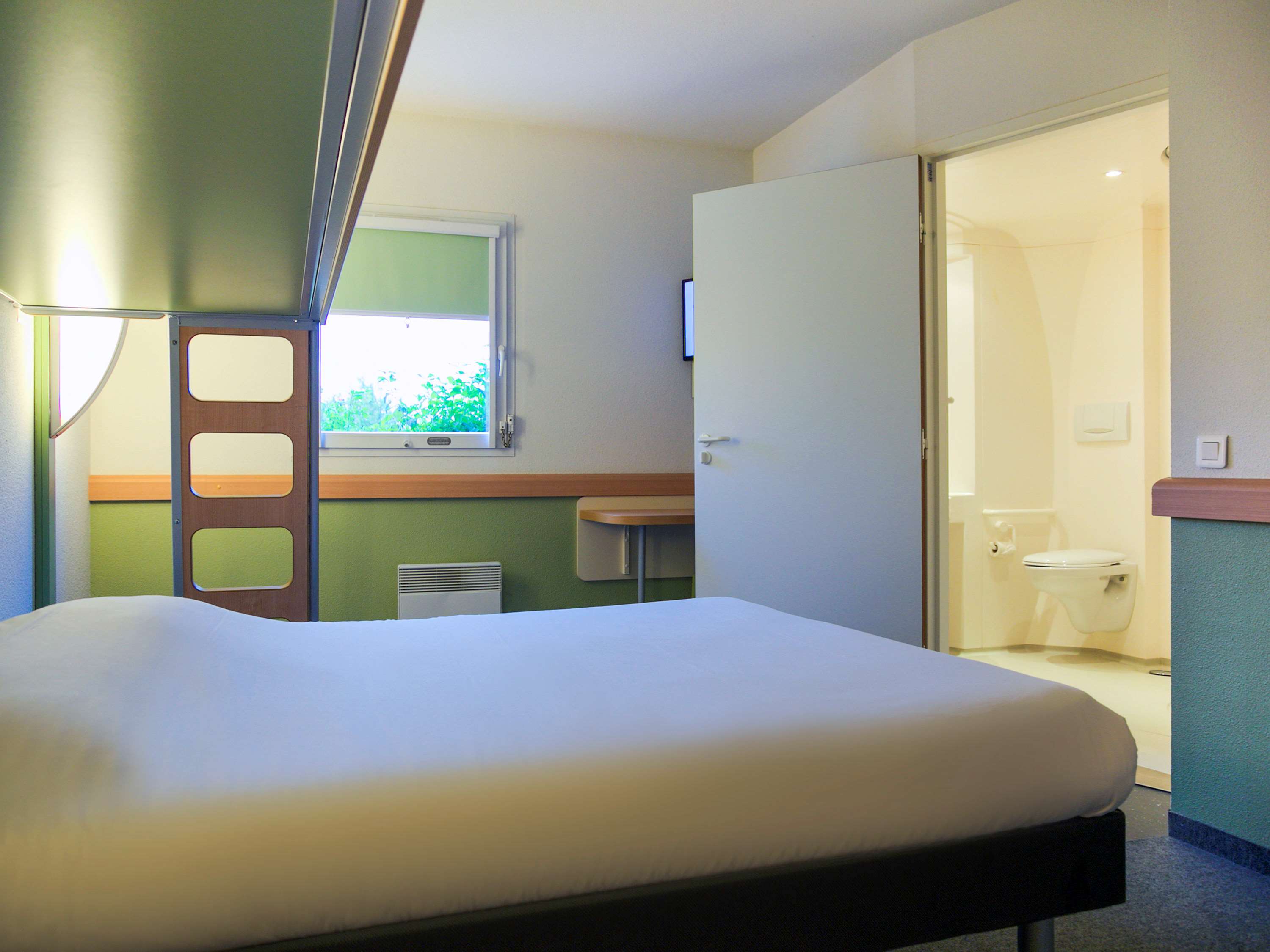 ibis budget Niort Est La Crèche