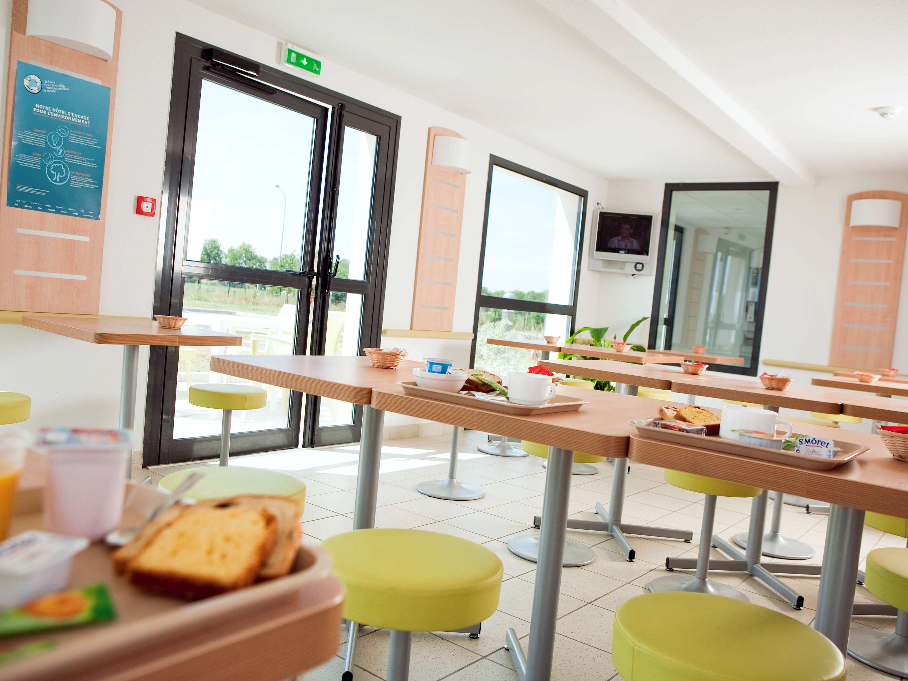 ibis budget Niort Est La Crèche