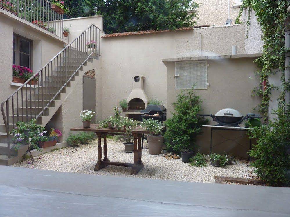 Le Logis Bed and Breakfast