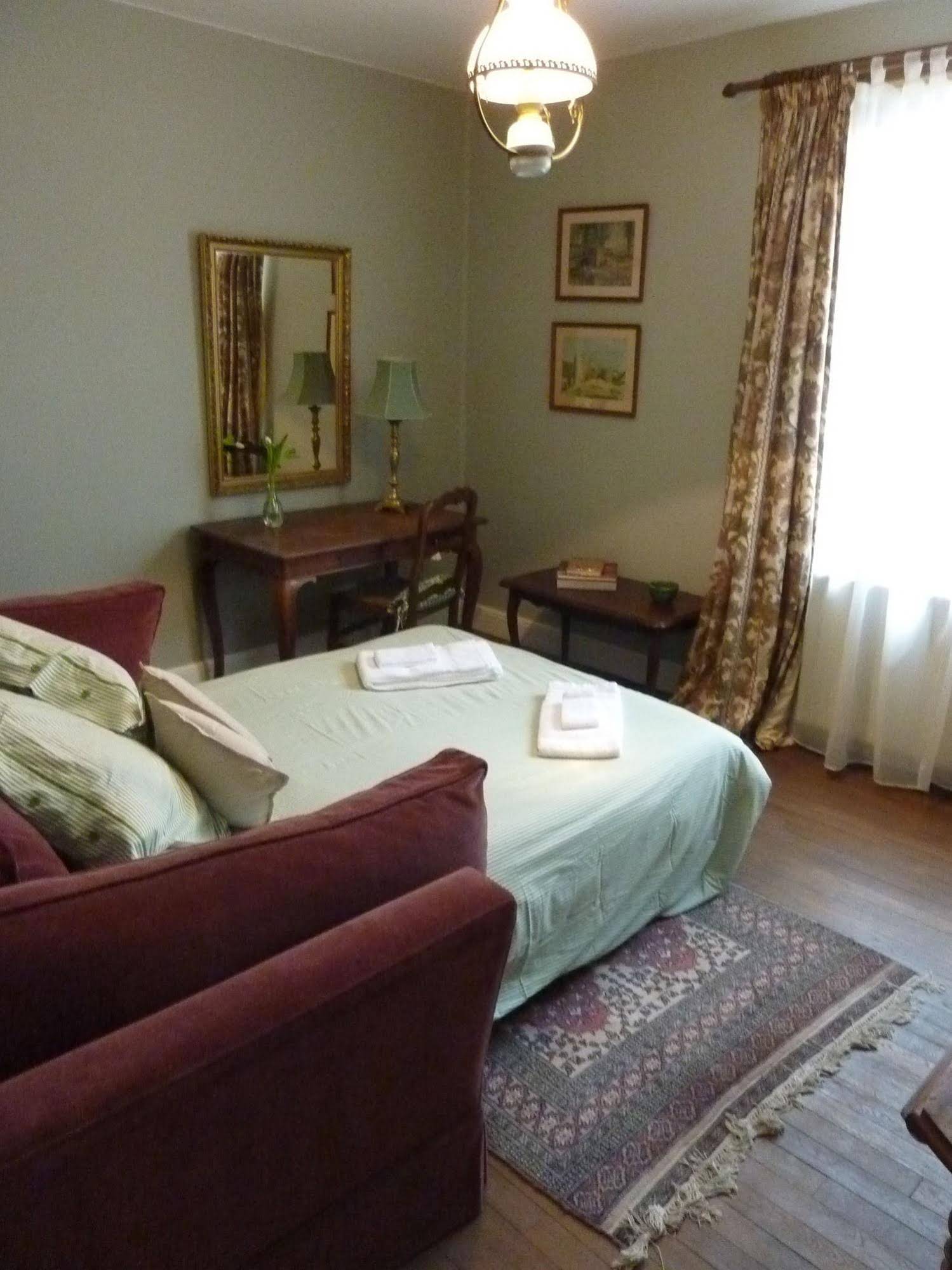 Le Logis Bed and Breakfast