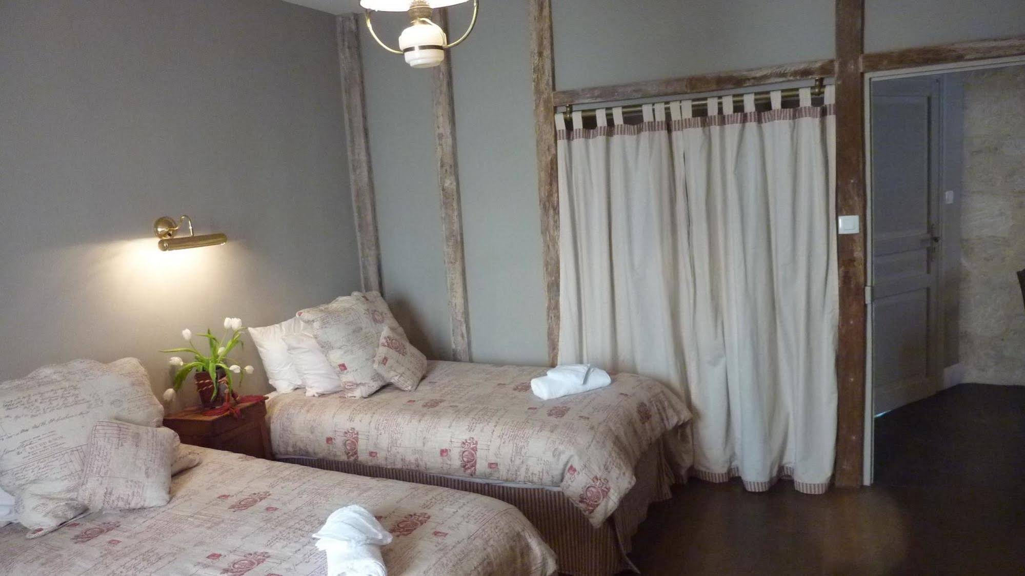 Le Logis Bed and Breakfast