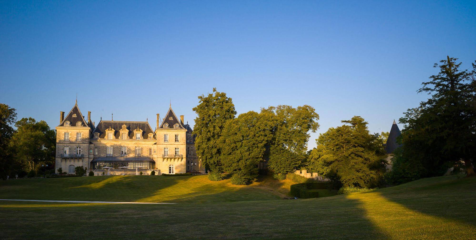 Chateau de Mirambeau