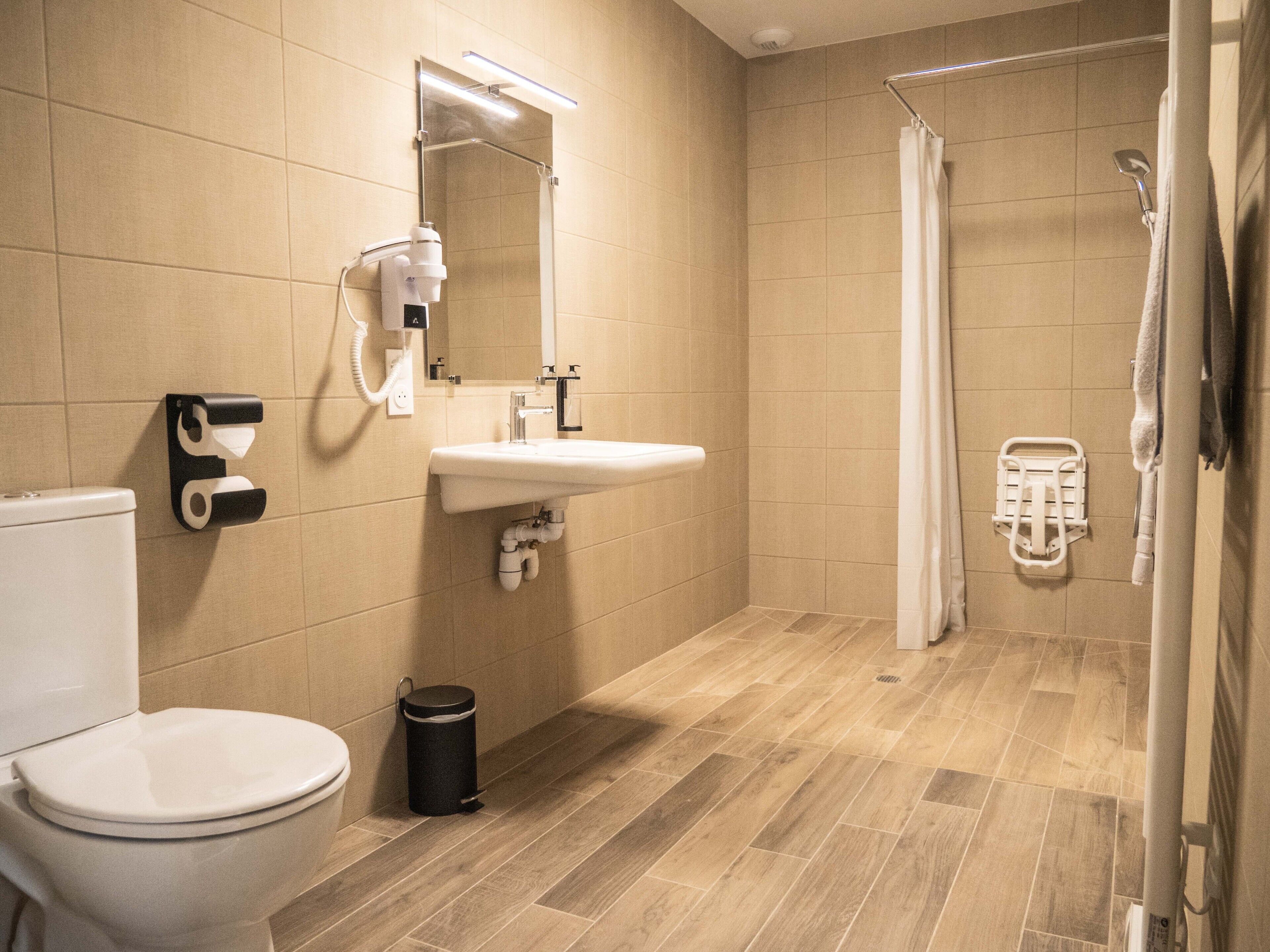 Logis Hotel Le Saint Pierre
