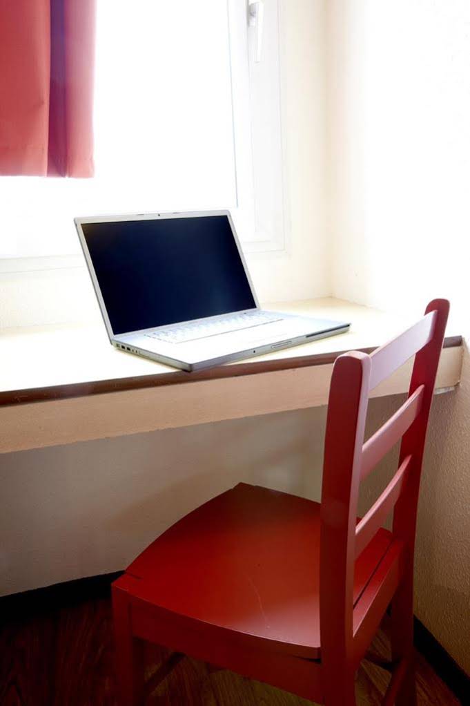 Hotel Premiere Classe Niort Est - Chauray