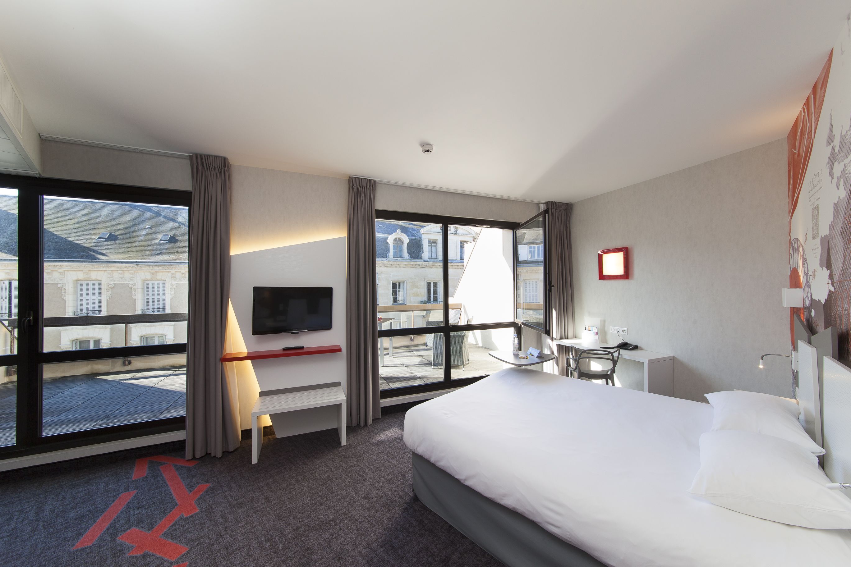 Ibis Styles Poitiers Centre Hotel