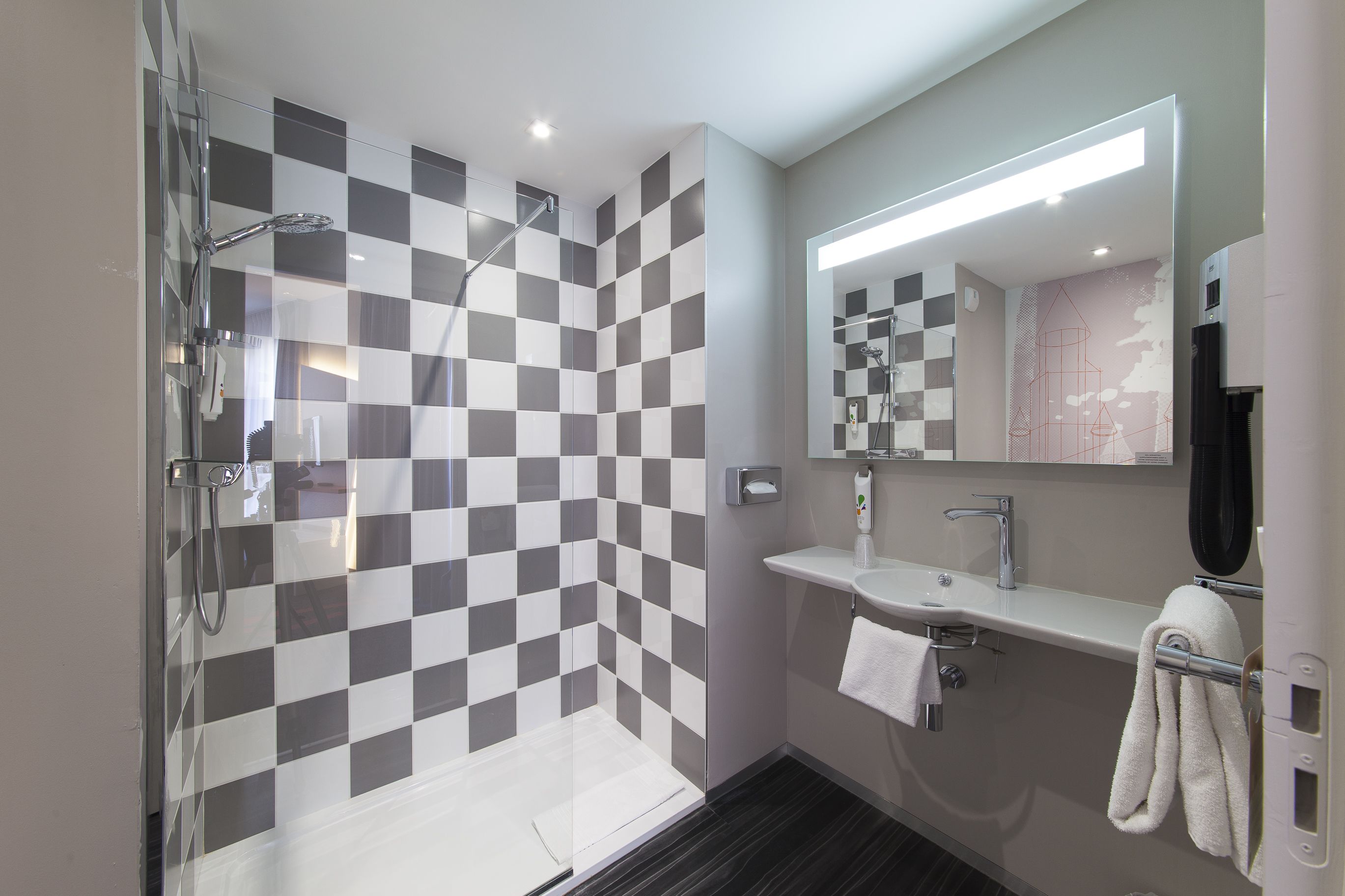 Ibis Styles Poitiers Centre Hotel