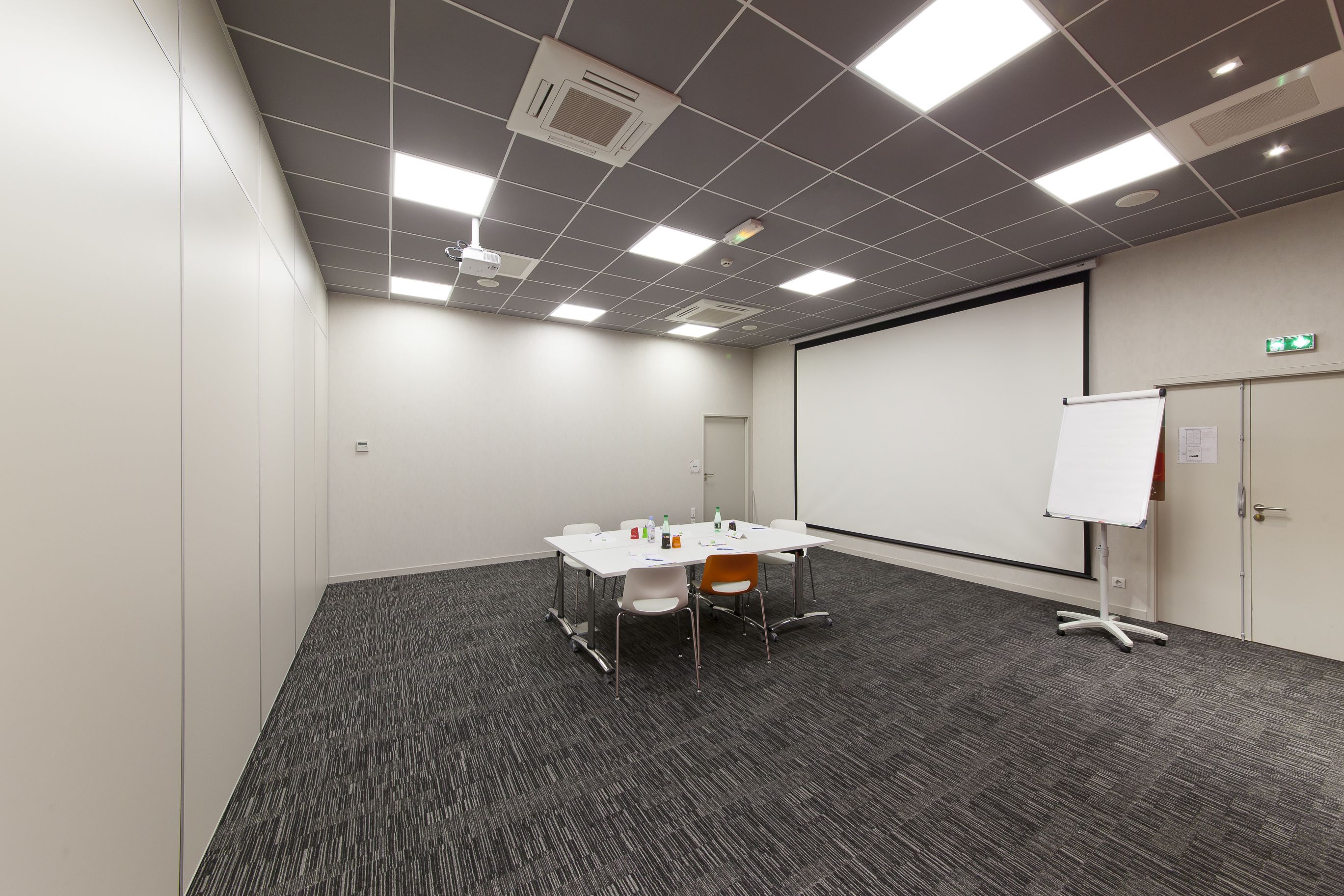 Ibis Styles Poitiers Centre Hotel