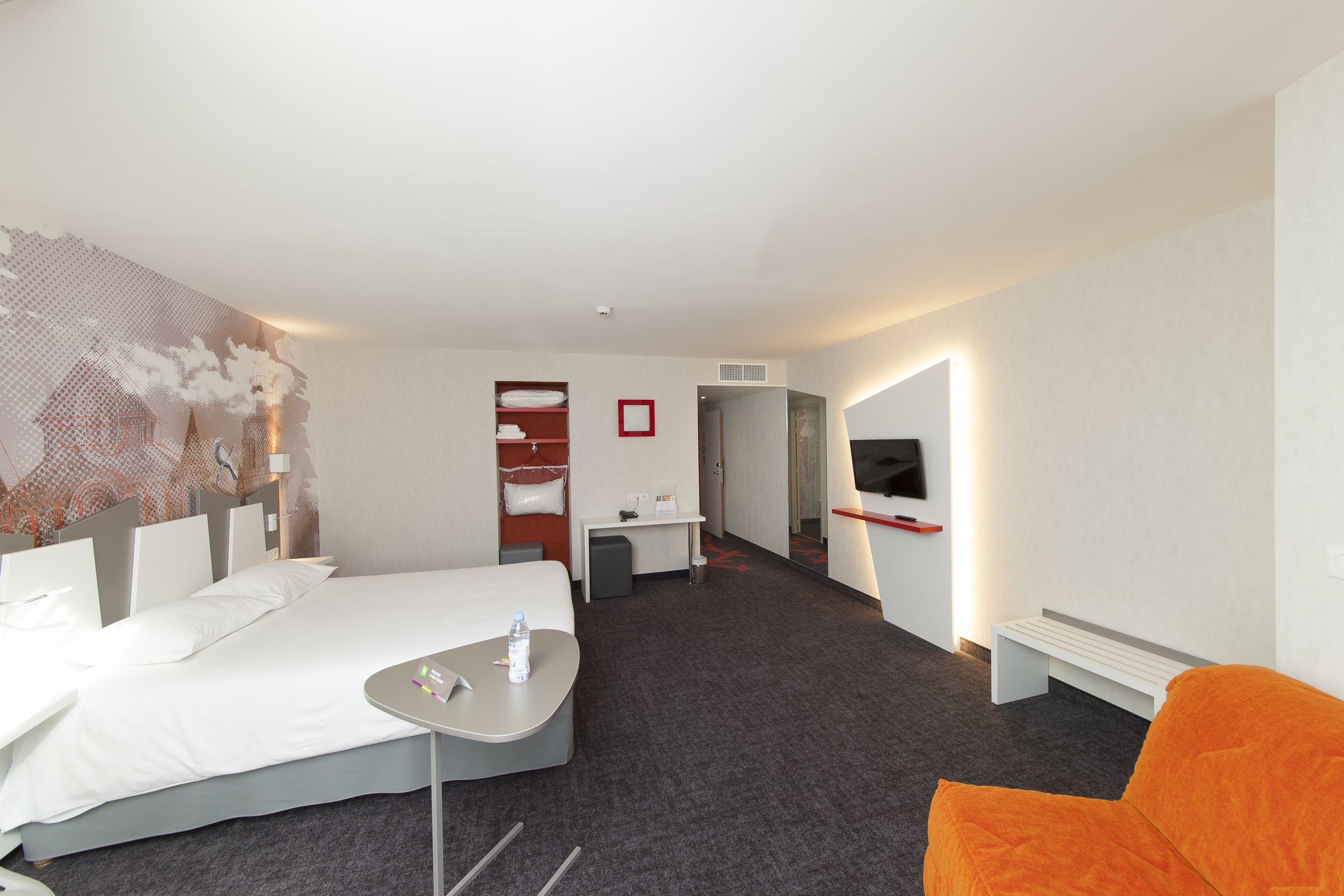 Ibis Styles Poitiers Centre Hotel