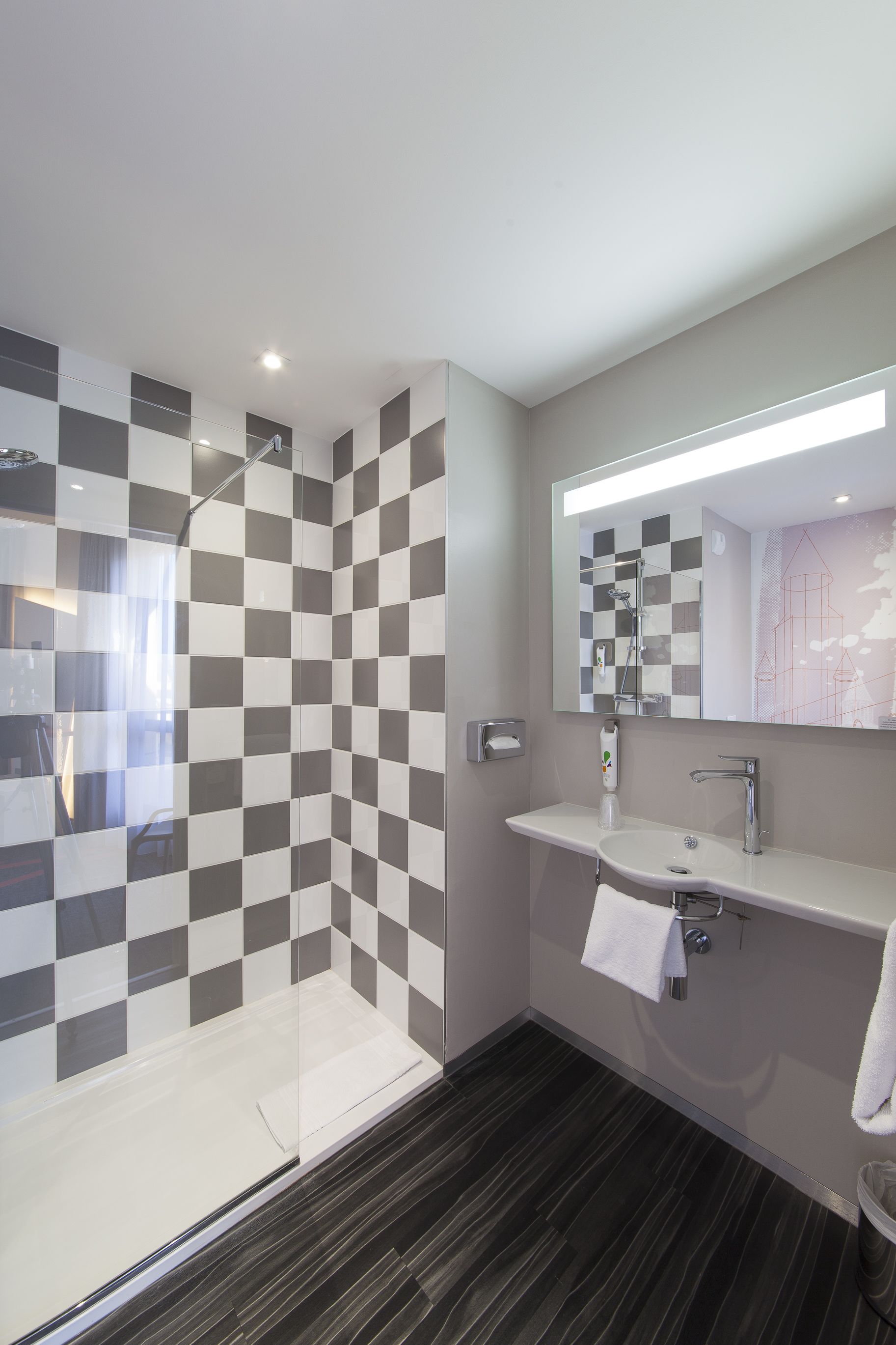 Ibis Styles Poitiers Centre Hotel