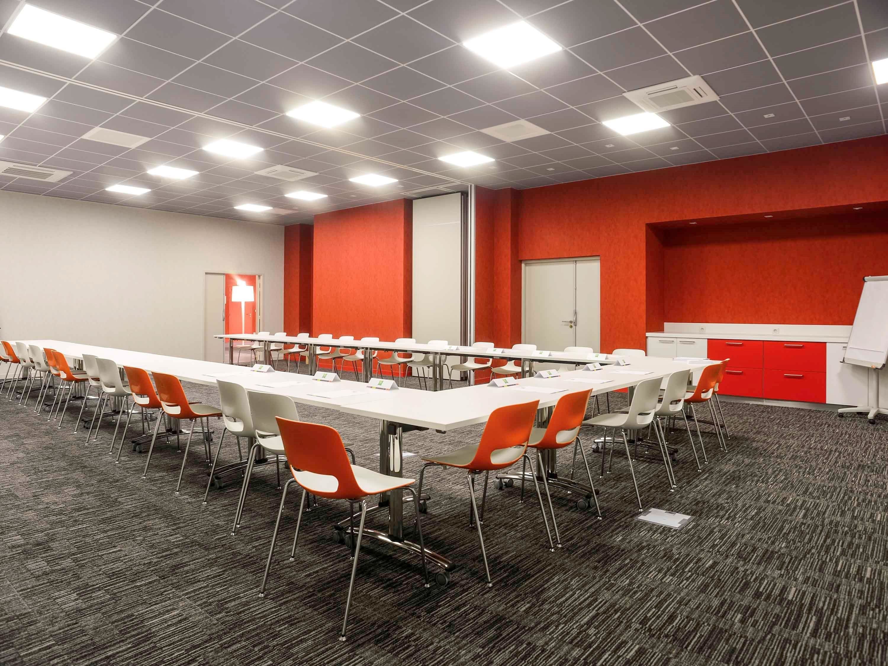 Ibis Styles Poitiers Centre Hotel