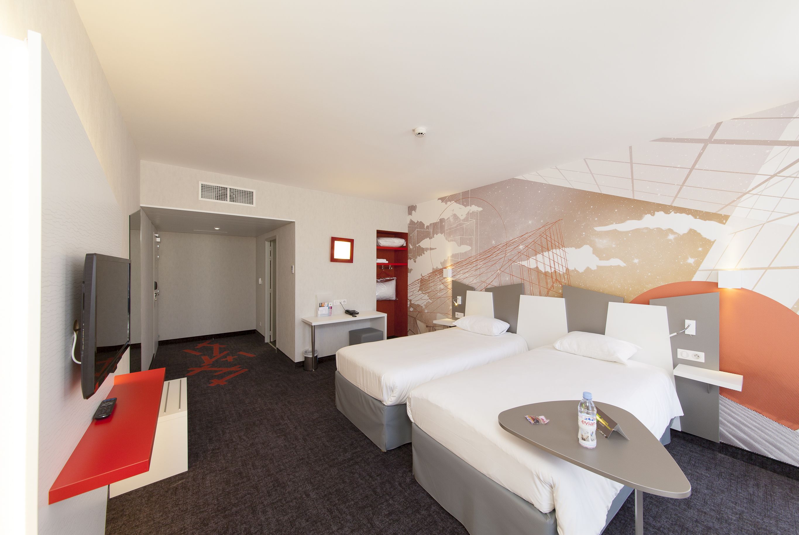 Ibis Styles Poitiers Centre Hotel