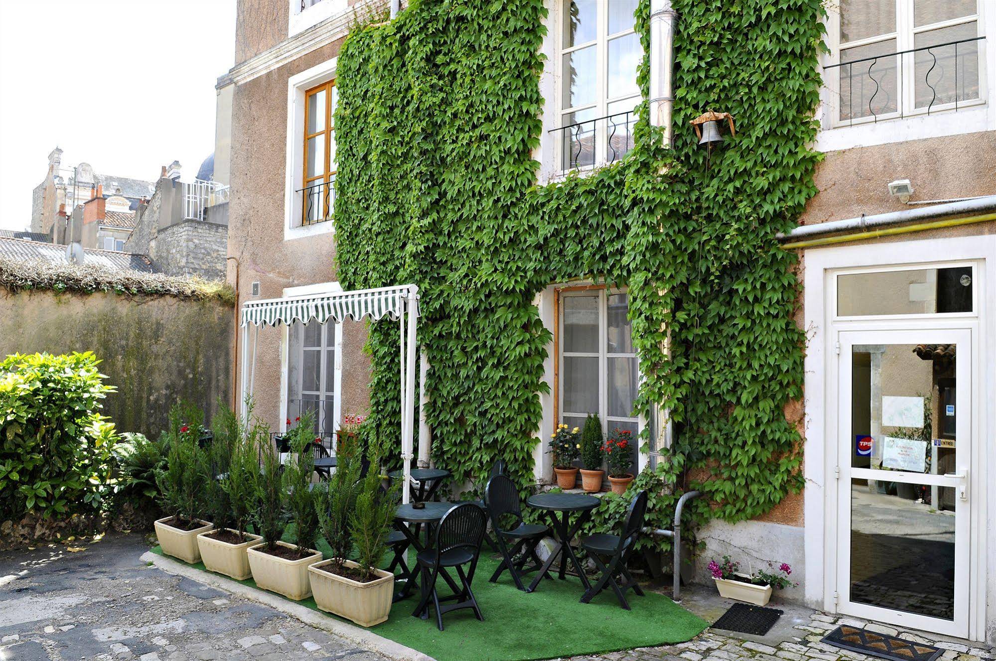Le Plat d'Etain