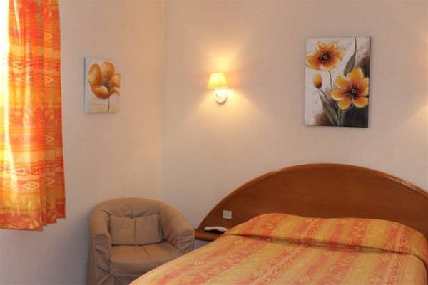Sure Hotel By Best Western Saintes
