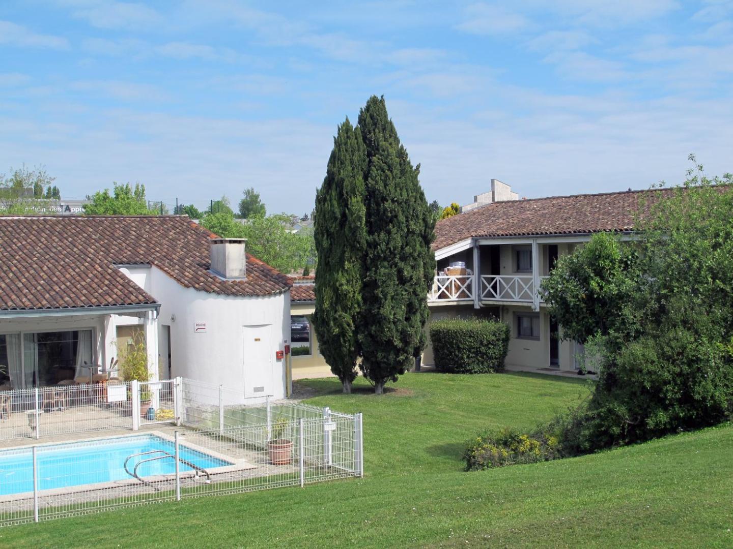 Kyriad Hotel Saintes