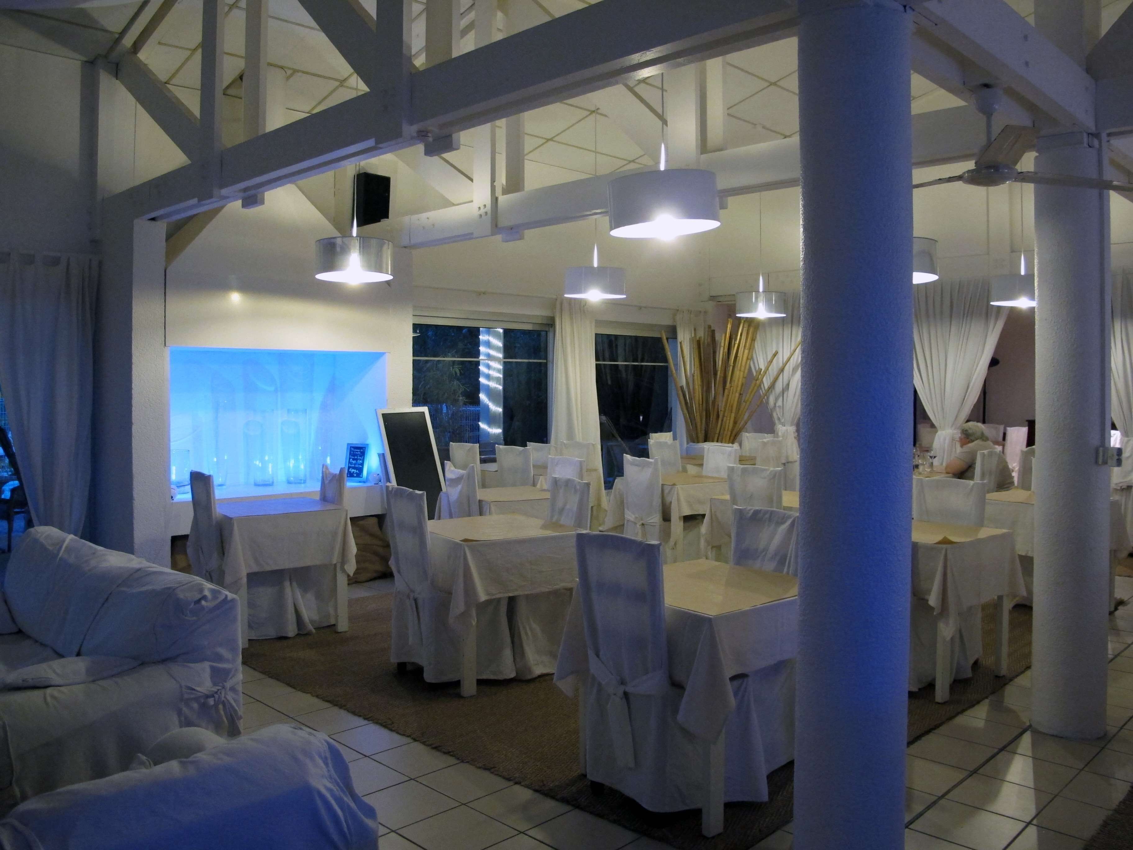 Kyriad Hotel Saintes