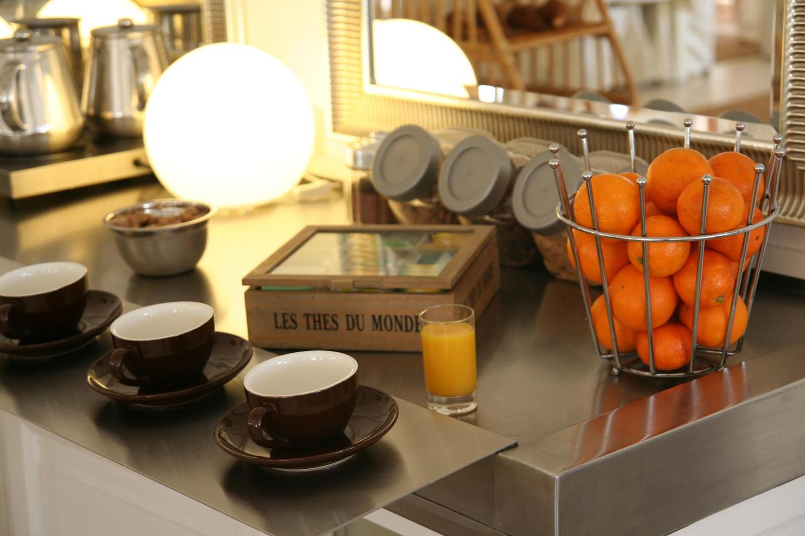 Kyriad Hotel Saintes