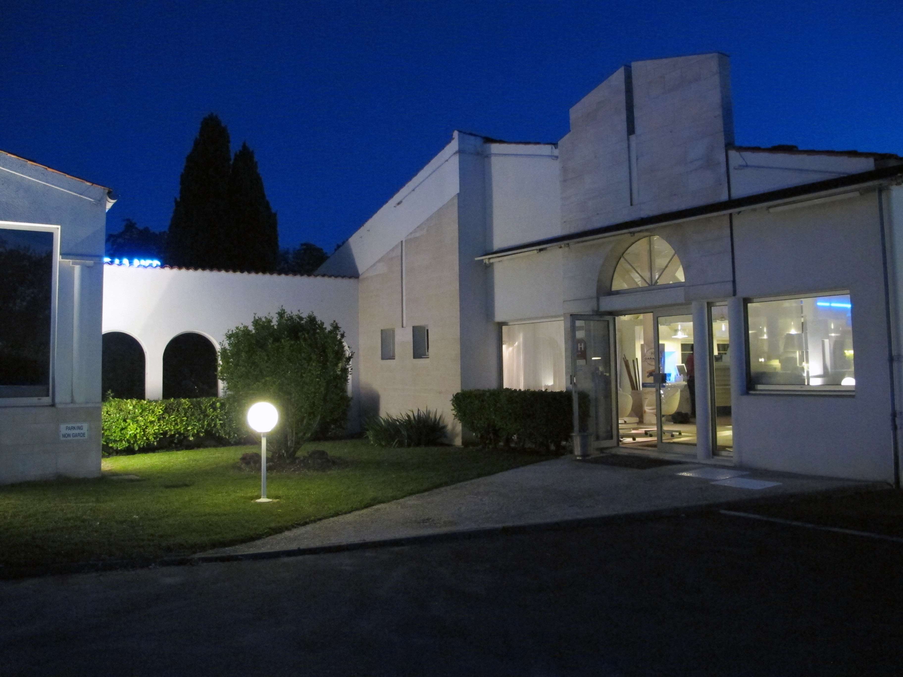 Kyriad Hotel Saintes