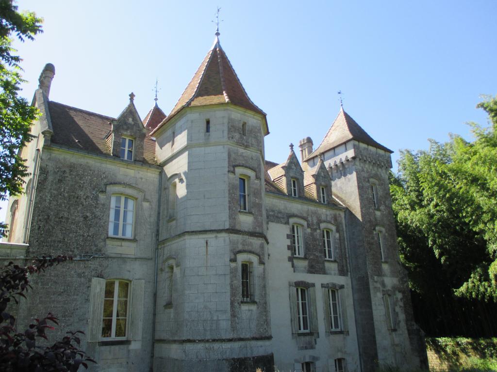 Chateau des Salles