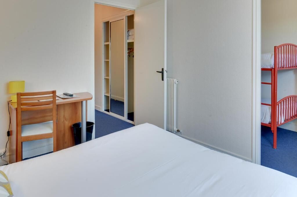 Brit Europ Hotel