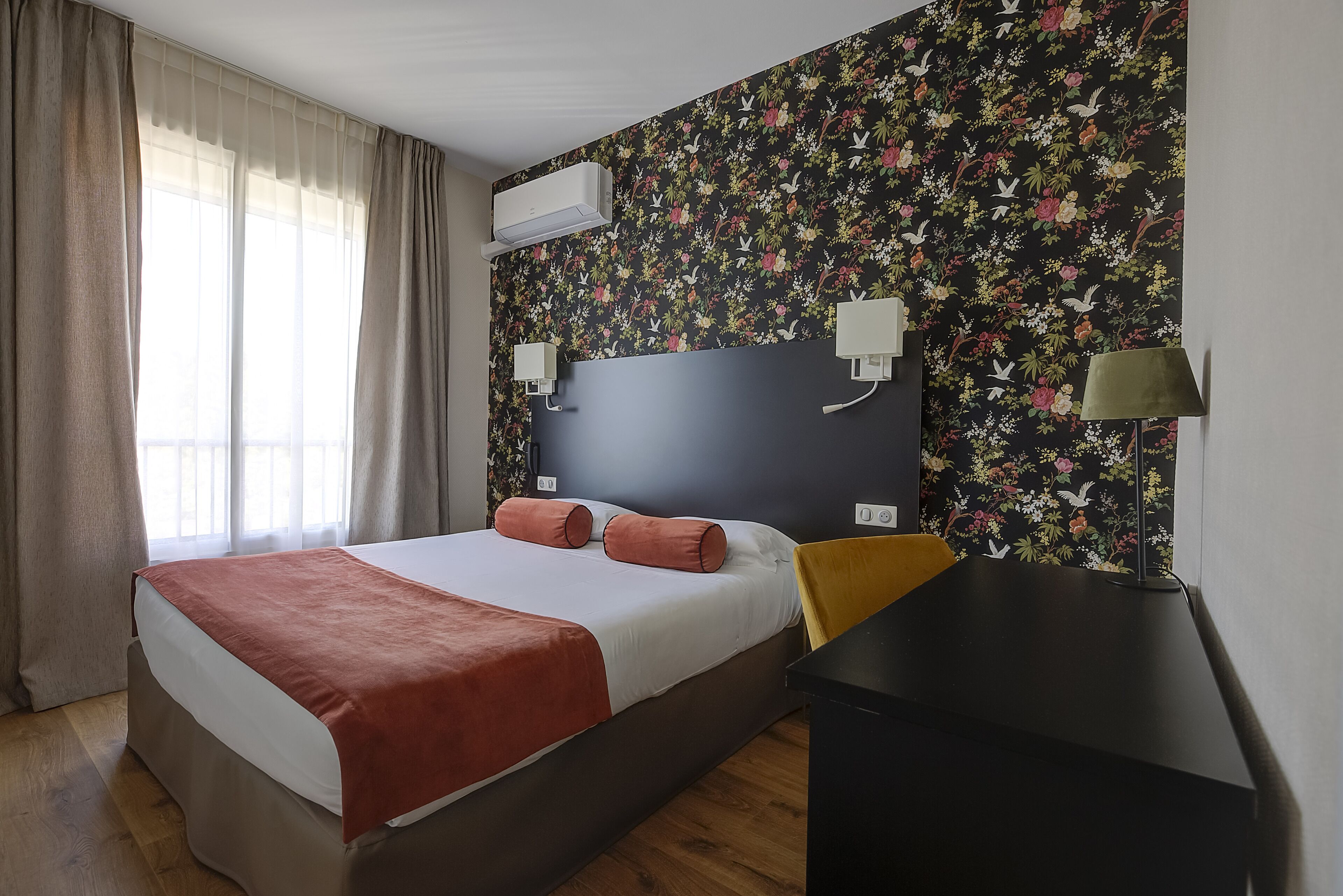 Brit Europ Hotel