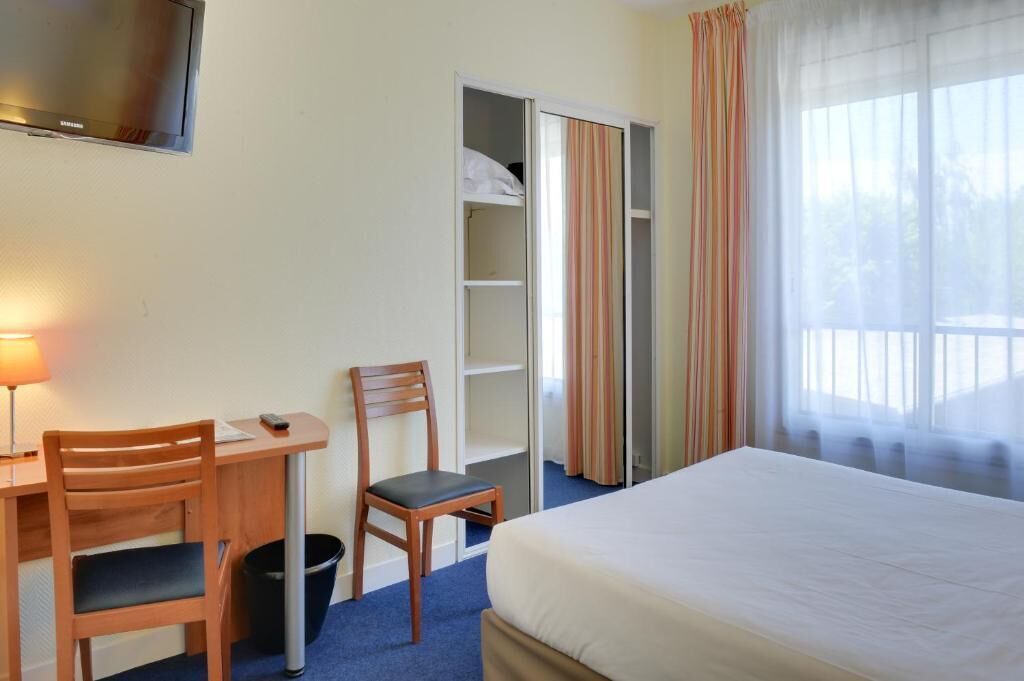 Brit Europ Hotel