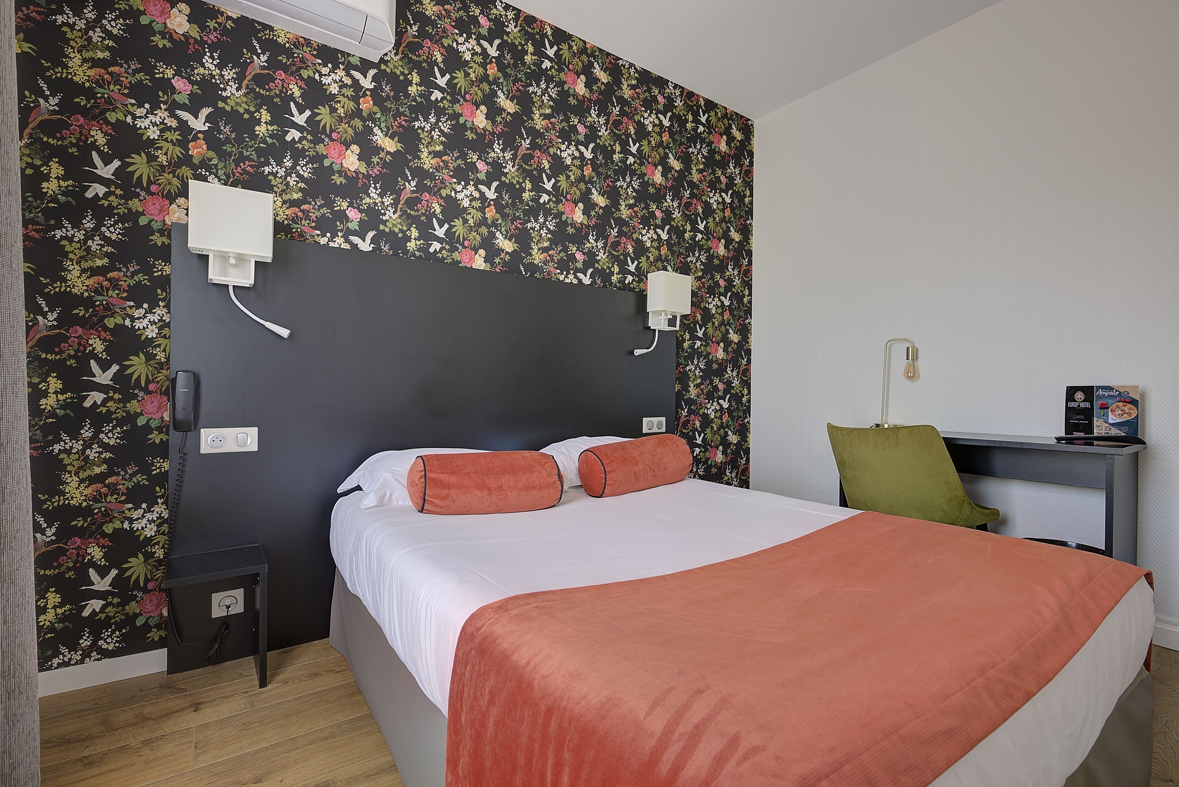 Brit Europ Hotel