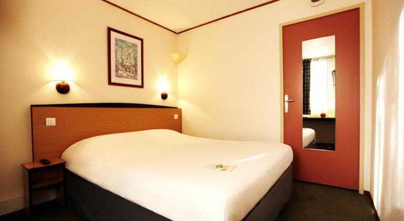 Ampaline Boulazac Hotel