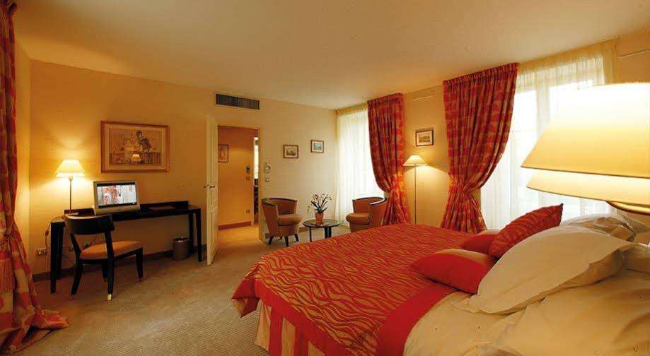 Au Grand Hôtel De Sarlat - Pavillon Clos la Boetie