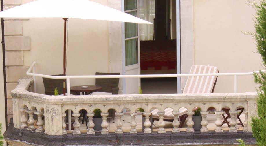 Au Grand Hôtel De Sarlat - Pavillon Clos la Boetie