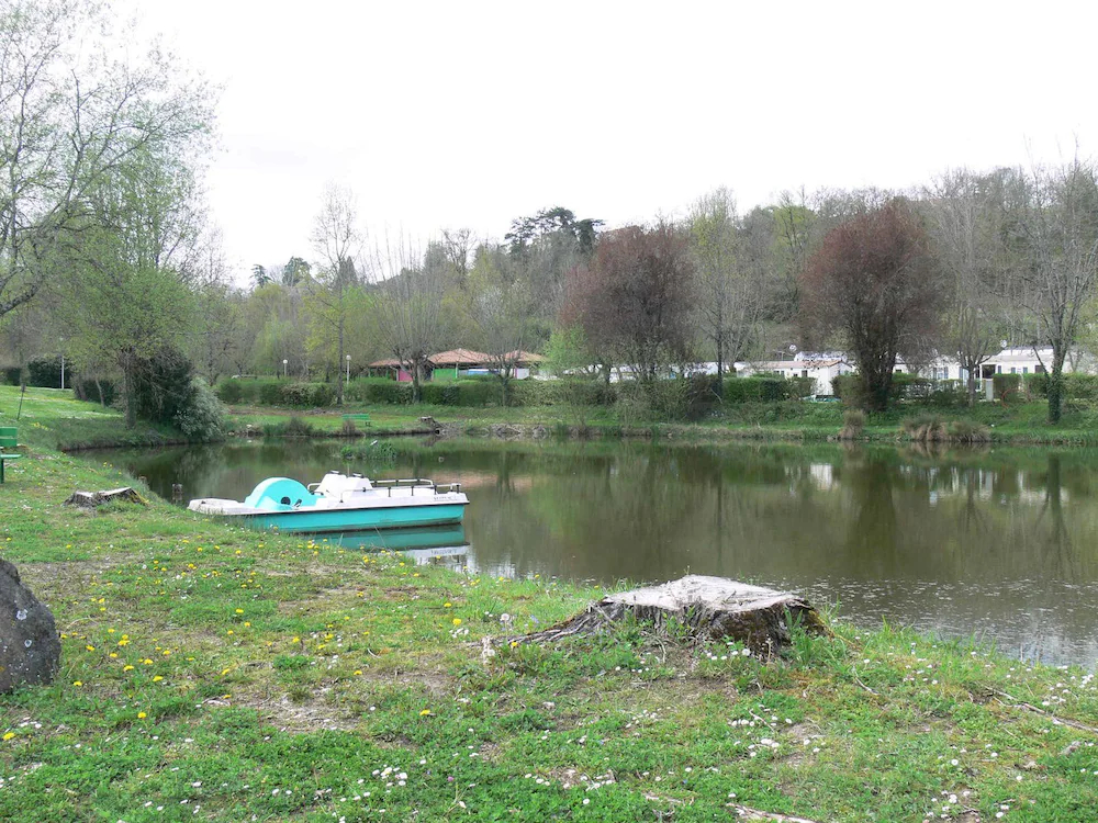 Camping le Repaire - Les Chalets