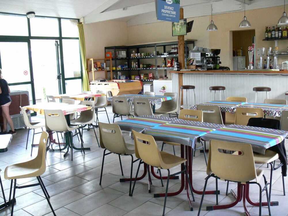 Camping le Repaire - Les Chalets