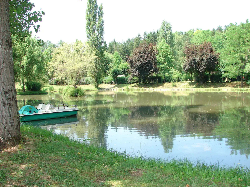 Camping Le Repaire - Tente Aménagée