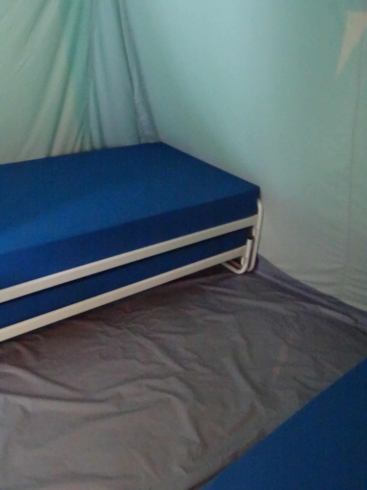 Camping Le Repaire - Tente Aménagée