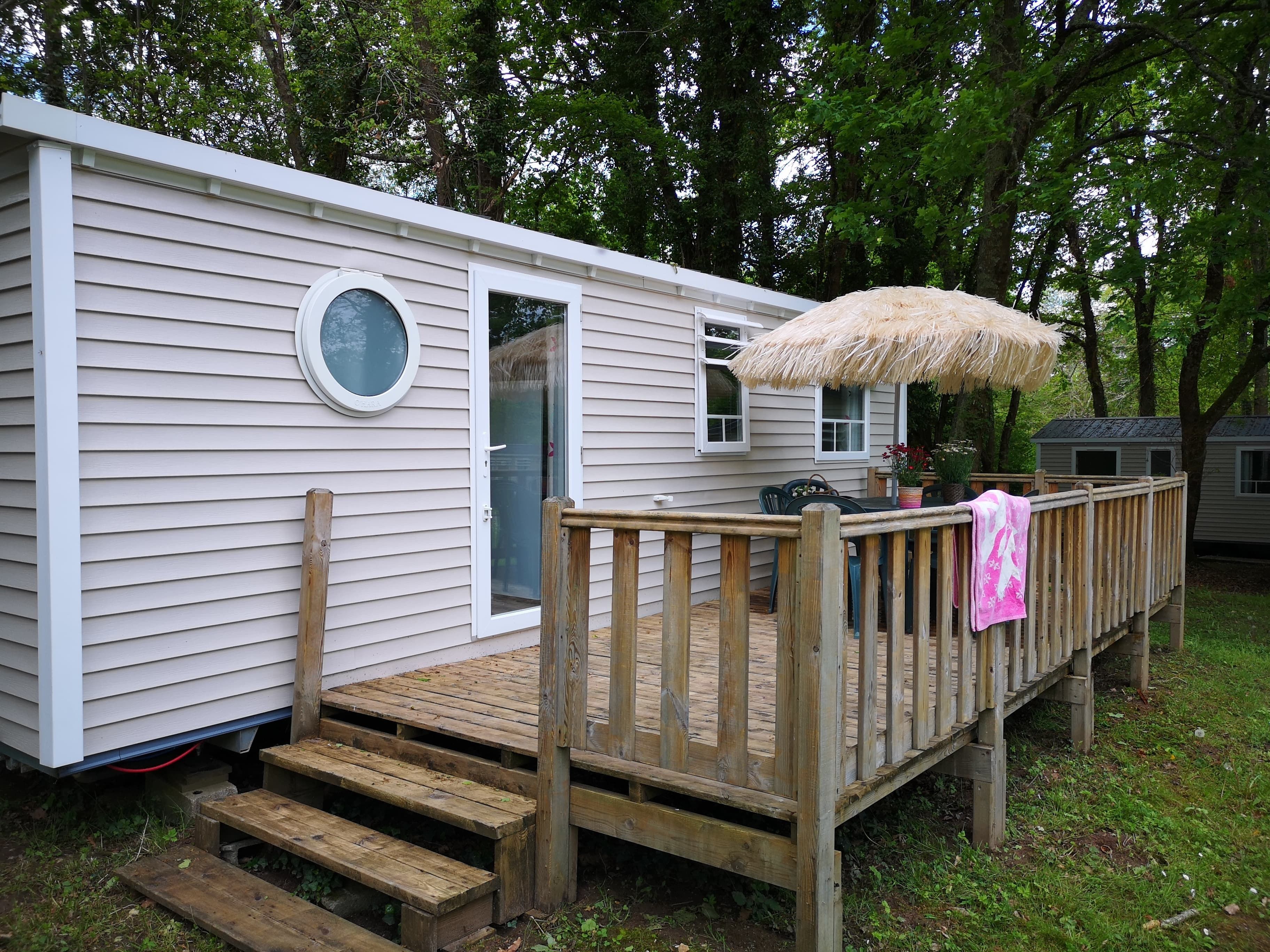Camping Les Berges De La Dordogne