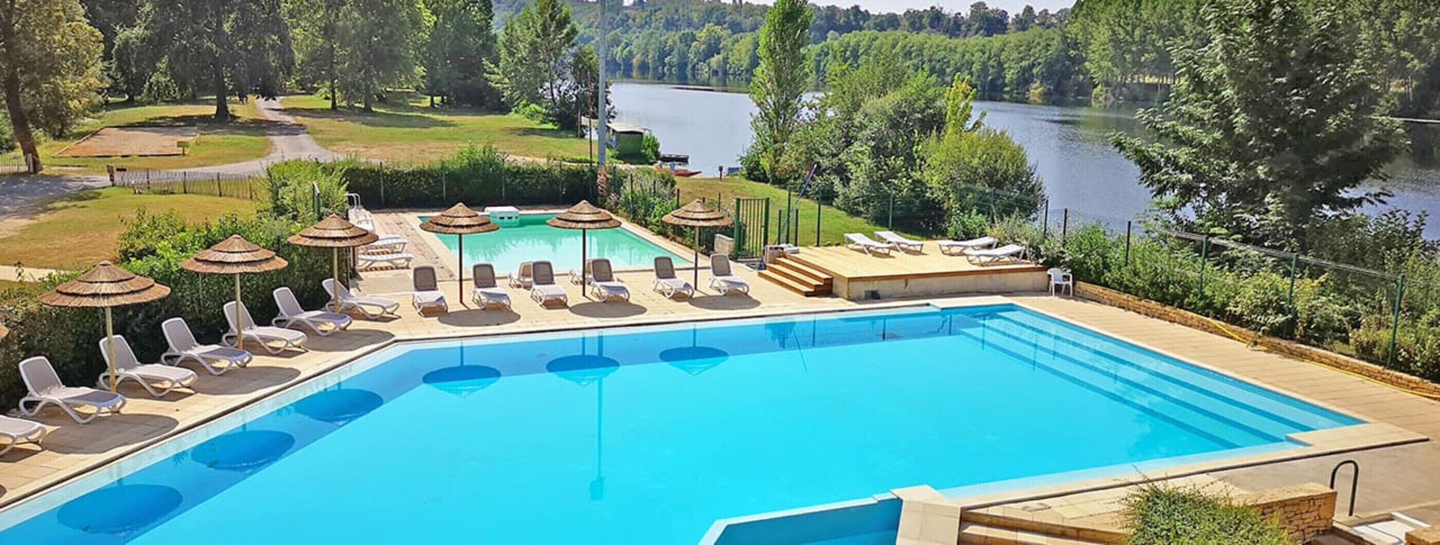 Camping Les Berges De La Dordogne