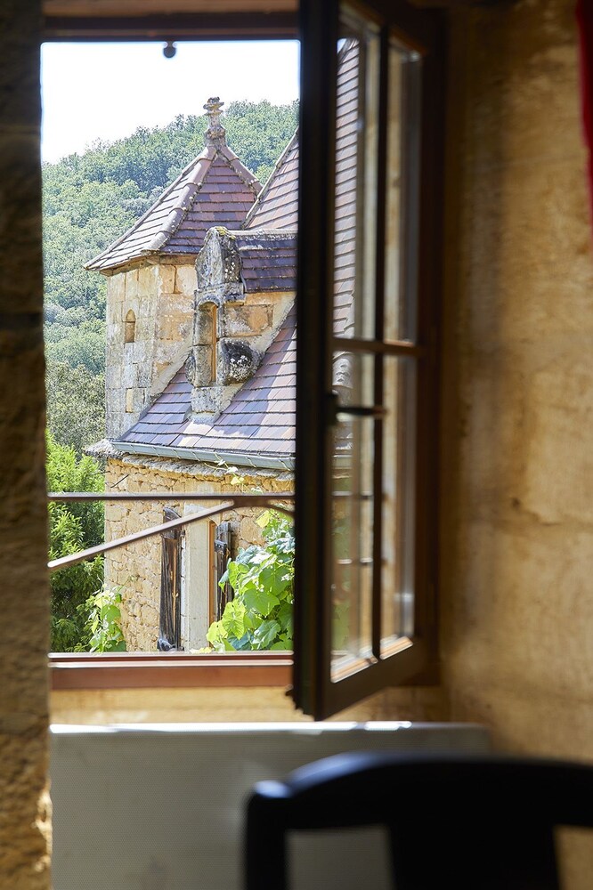 La Maison Bleue