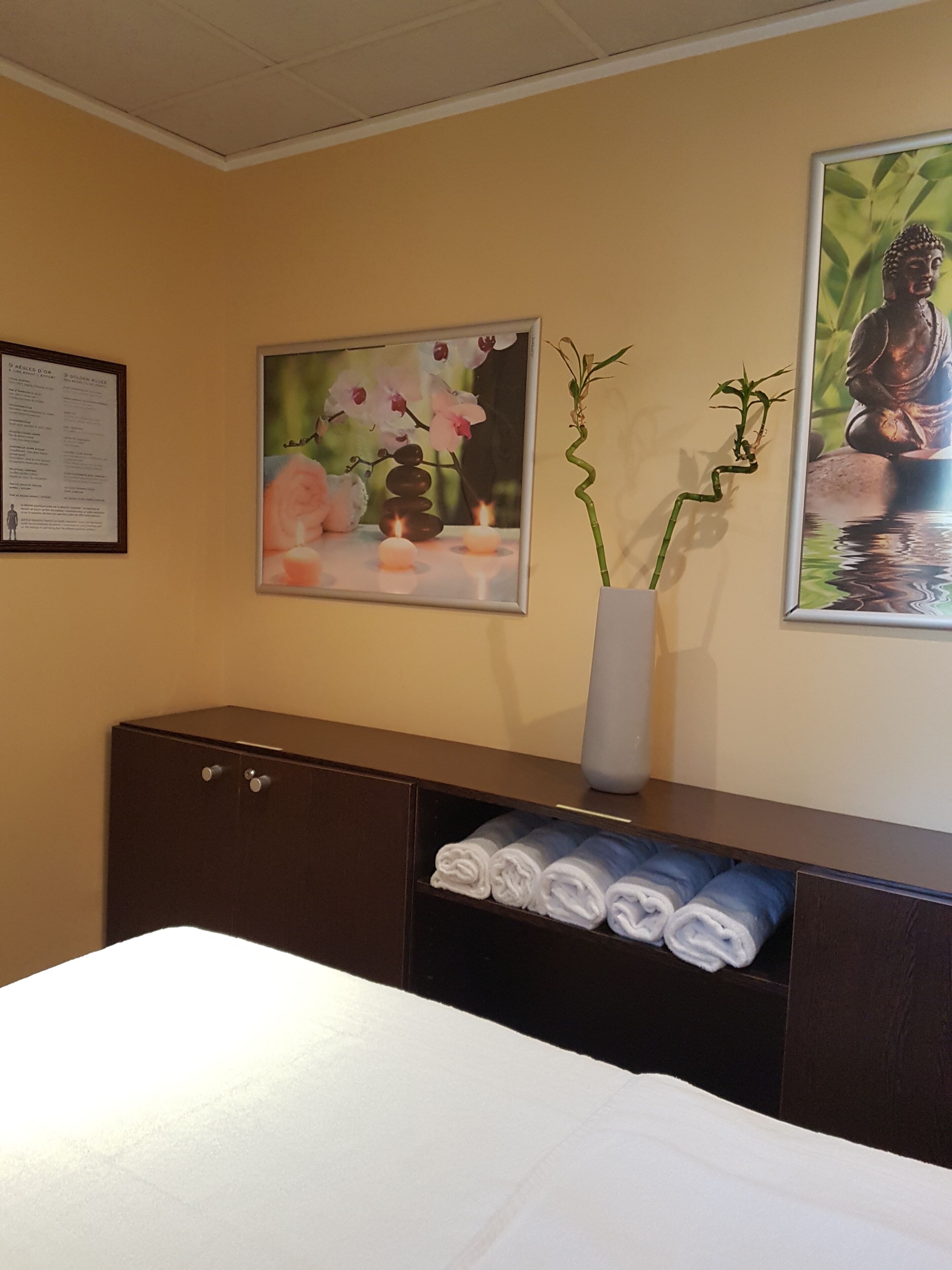 First Inn Hotel