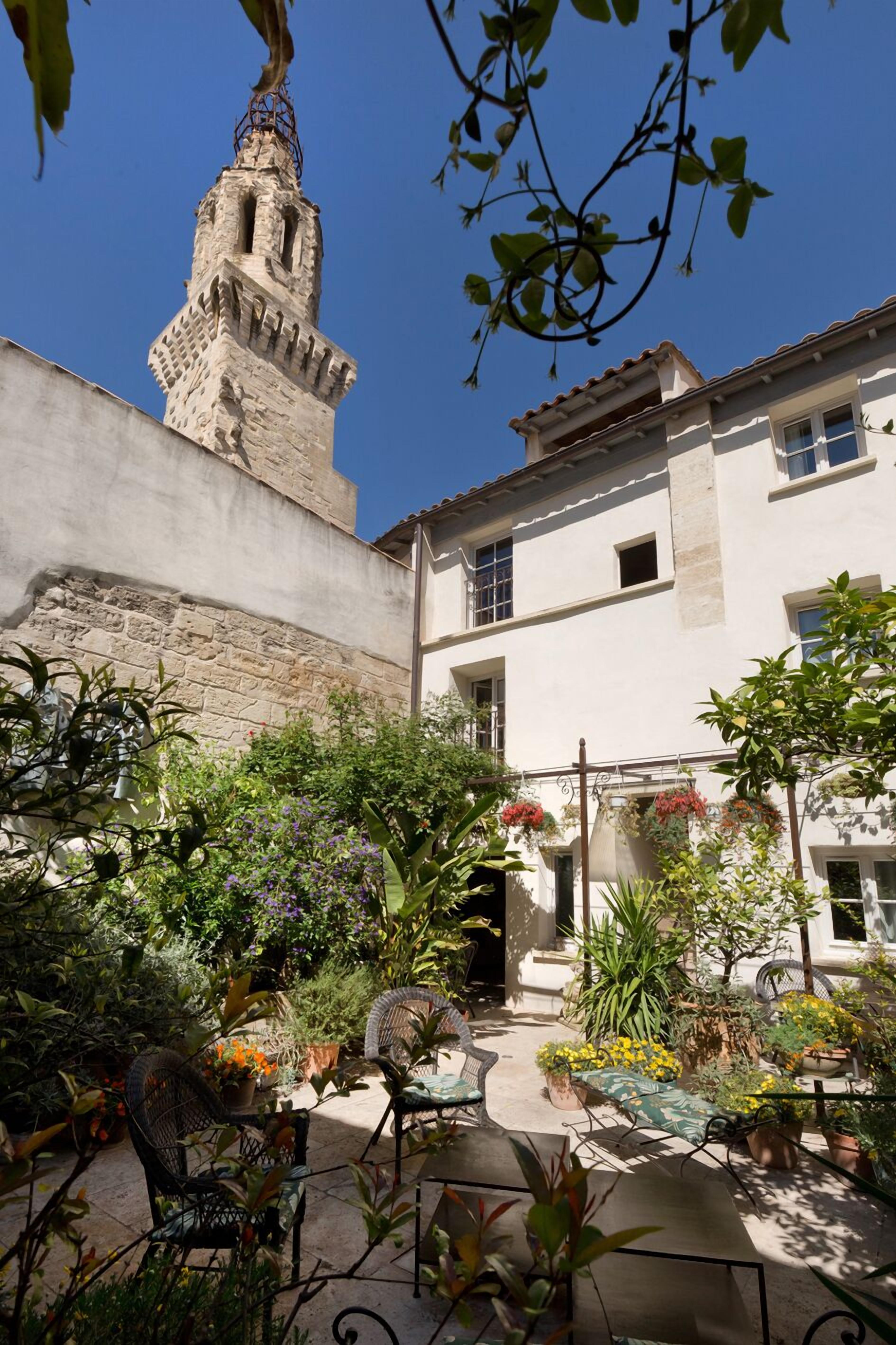 Aux Augustins