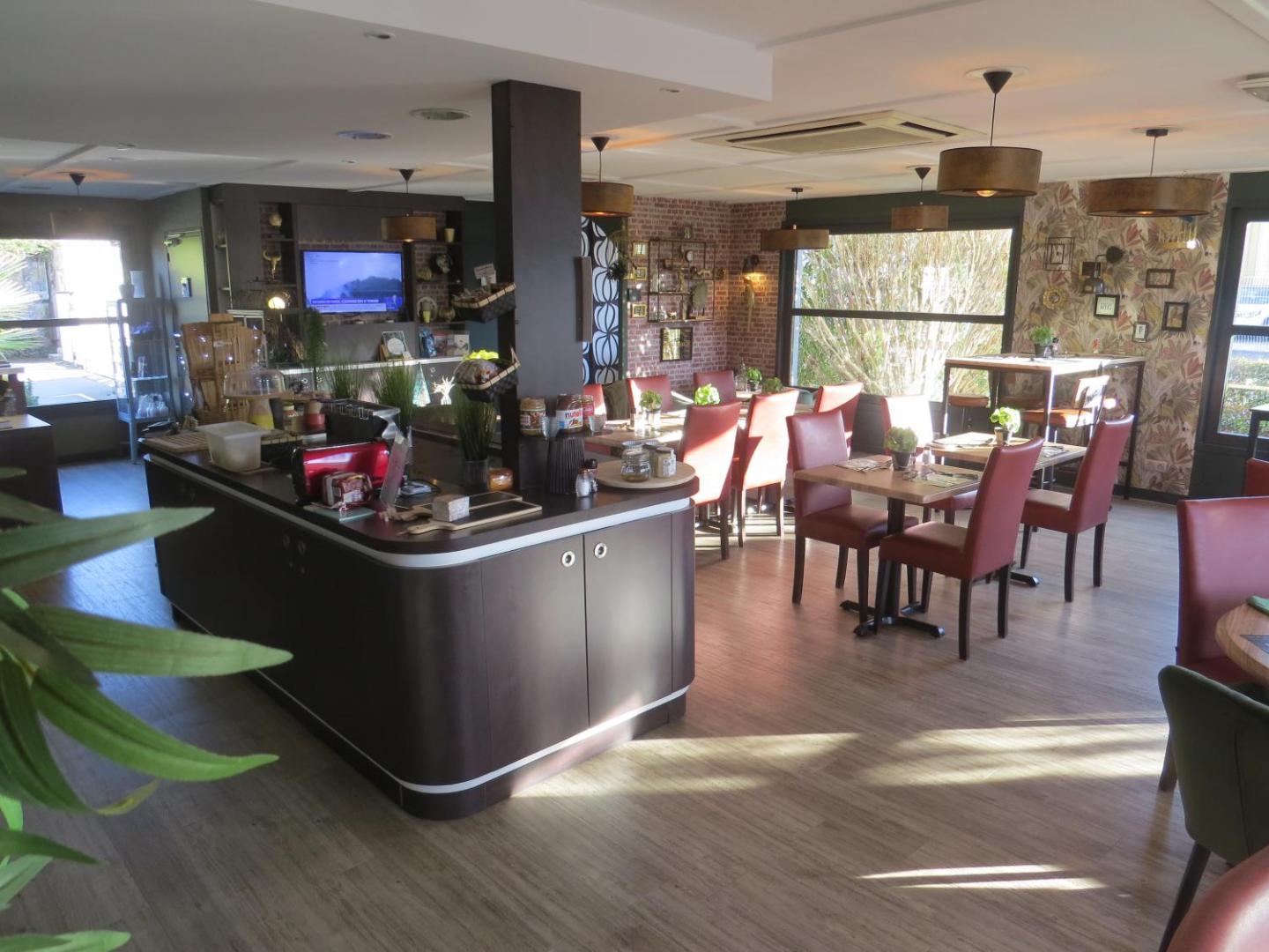Hotel Kyriad Avignon - Centre Commercial Cap Sud