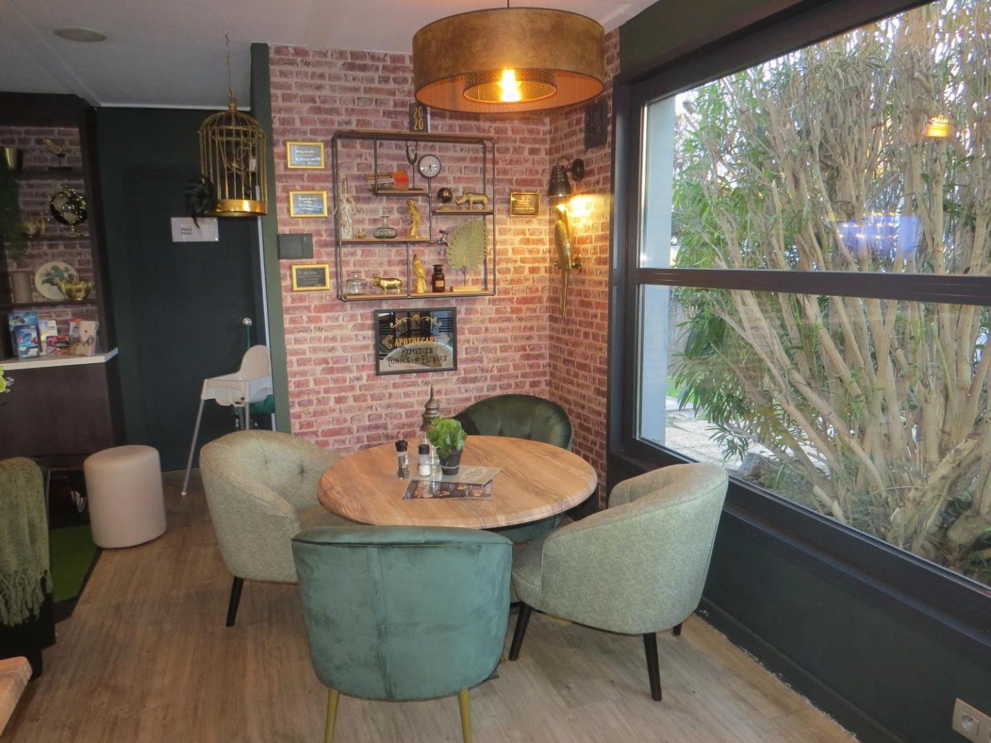 Hotel Kyriad Avignon - Centre Commercial Cap Sud