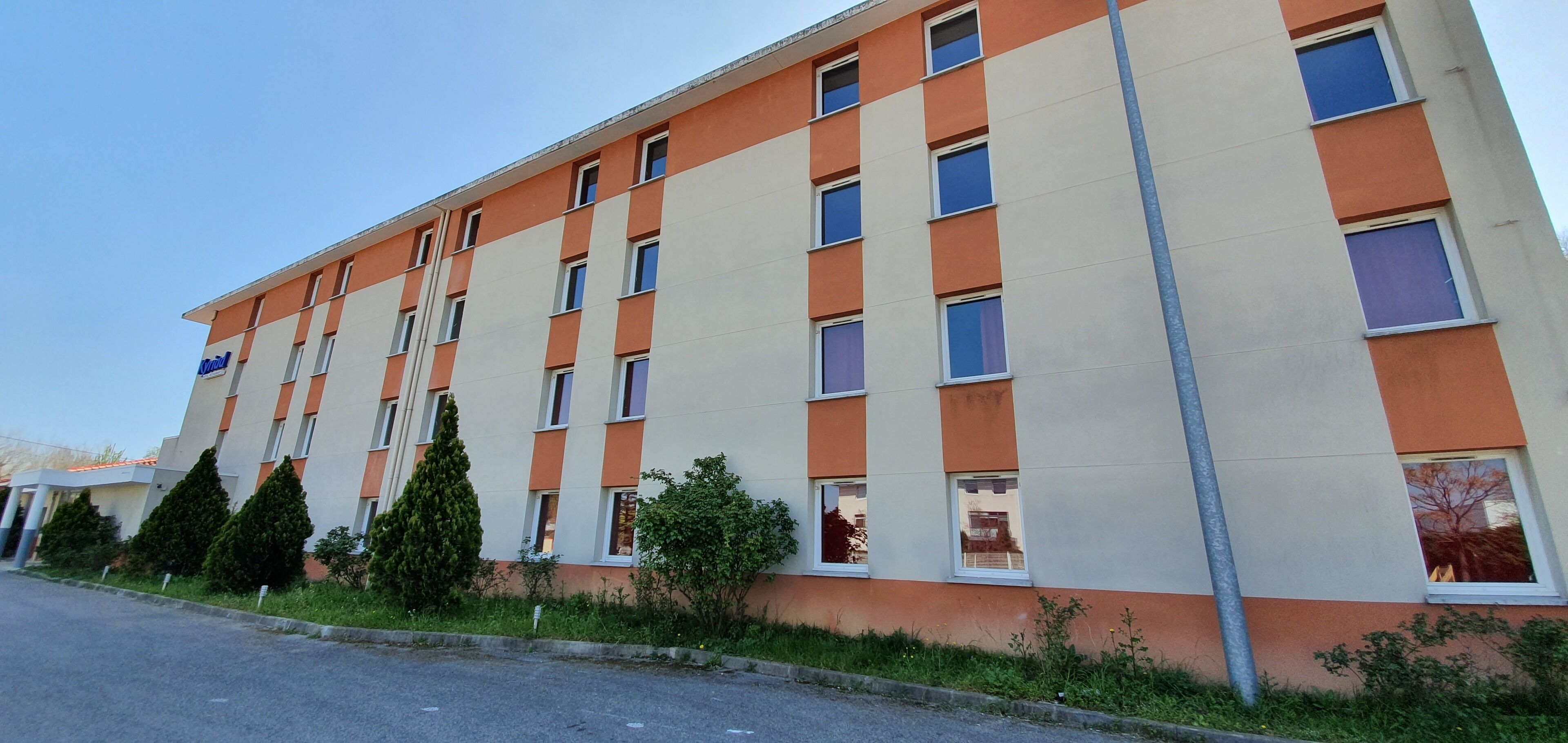 Kyriad Aix Les Milles - Plan de Campagne