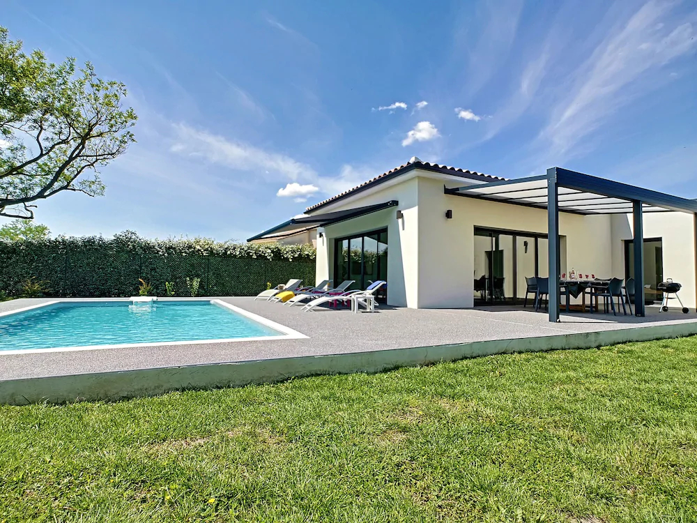 Villa Neuve