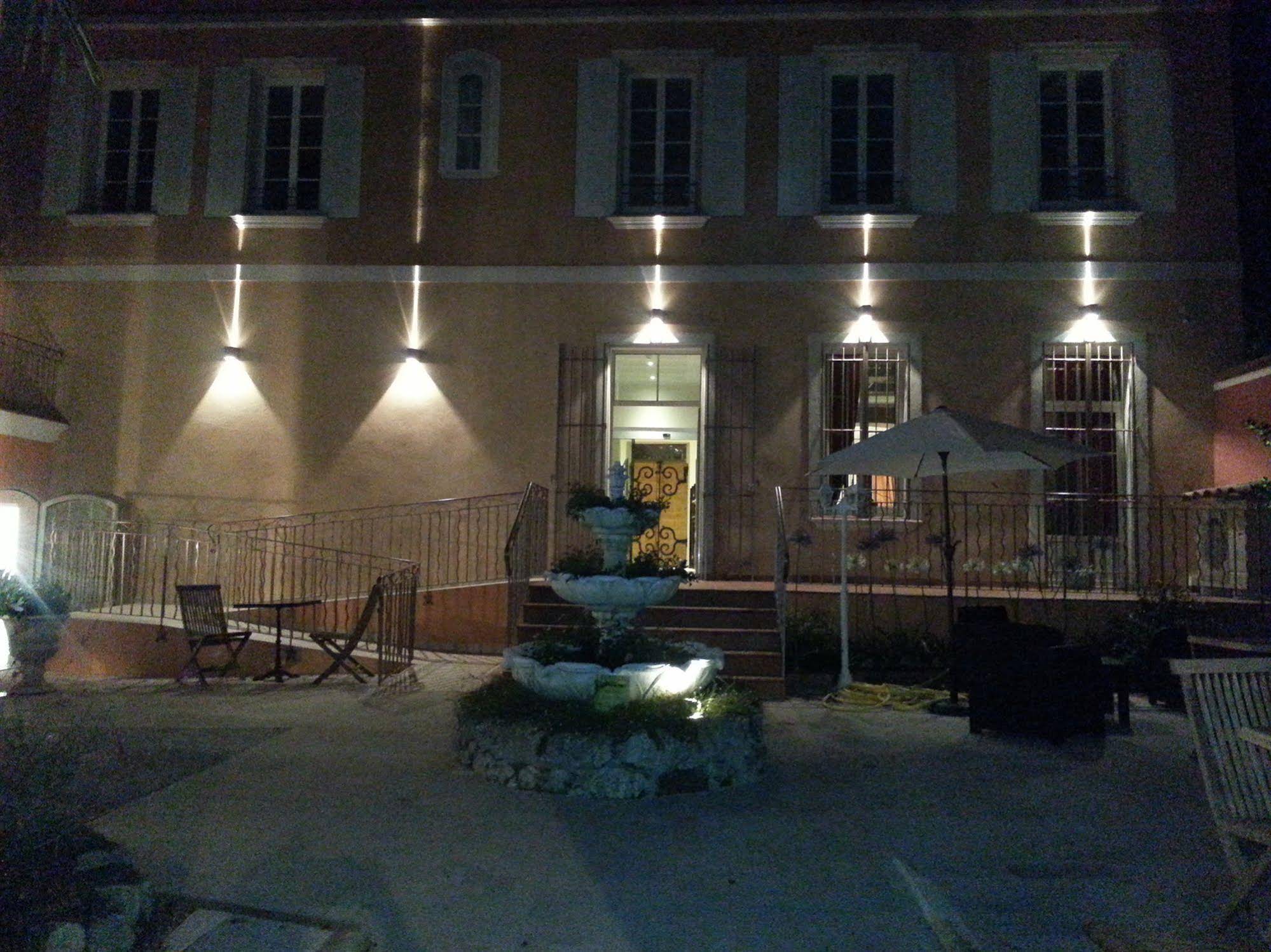 Hostellerie De Cotignac